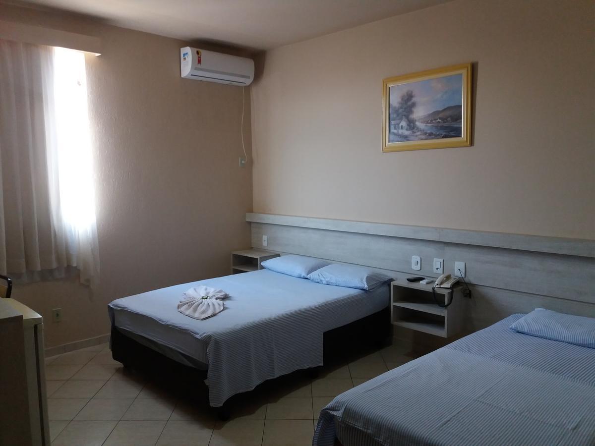 Hotel Central Порту-Велью Экстерьер фото